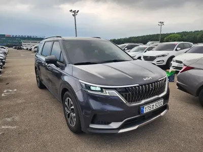 Kia Canival 2023, 76250 км, за 14268.99 USD