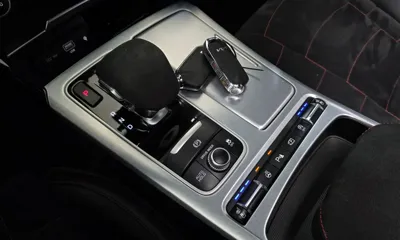 Kia Stinger 2022, 52344 км, за 24690.57 USD - фото 9