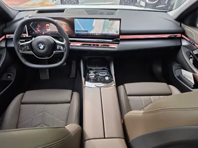 BMW 5-Series 2026, 2300 км, за 22180.37 USD - фото 7