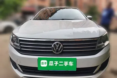 Volkswagen Lavida 2019, 87000 км, за 8098 USD