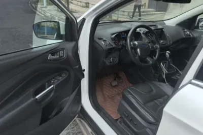Ford Kuga 2015, 153800 км, за 5941 USD - фото 19