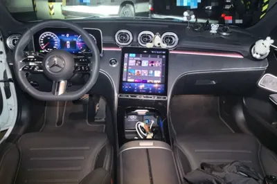Mercedes-Benz C-Class 2024, 15100 км, за 33902 USD - фото 9