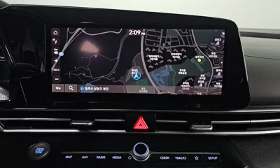 Hyundai Avante 2021, 94537 км, за 9706.85 USD - фото 17
