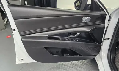 Hyundai Avante 2021, 94537 км, за 9706.85 USD - фото 24