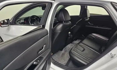 Hyundai Avante 2021, 94537 км, за 9706.85 USD - фото 26