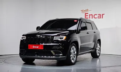 Jeep Cherokee · 2019 год