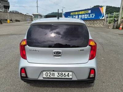 Kia Morning 2016, 110409 км, за 3577.94 USD - фото 8
