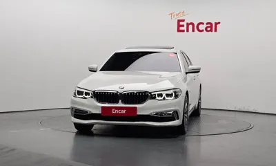 BMW 5-Series 2018, 91314 км, за 14647.92 USD