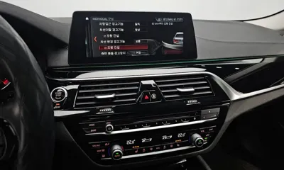 BMW 5-Series 2018, 91314 км, за 14647.92 USD - фото 17