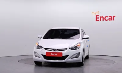 Hyundai Avante 2016, 145214 км, за 2953.92 USD