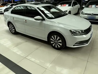 Volkswagen Sagitar 2019, 26200 км, за 8431.27 USD