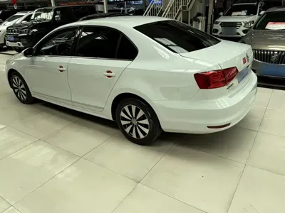 Volkswagen Sagitar 2019, 26200 км, за 8431.27 USD