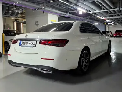 Mercedes-Benz E-Class 2023, 11000 км, за 31256.09 USD