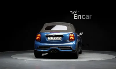 MINI Cooper Convertible