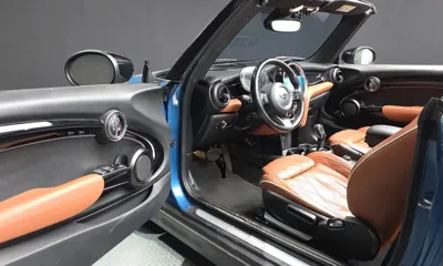 MINI Cooper Convertible