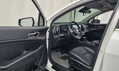 Kia Sportage 2022, 41221 км, за 16673.23 USD - фото 10