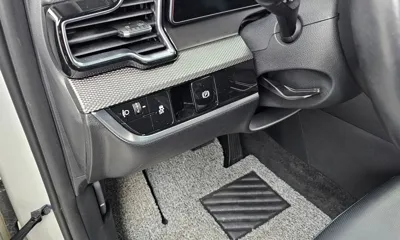 Kia Sportage 2022, 41221 км, за 16673.23 USD - фото 16