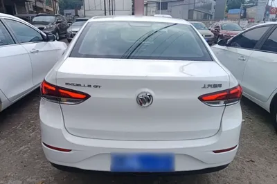 Buick GT 2021, 61200 км, за 7433 USD - фото 5
