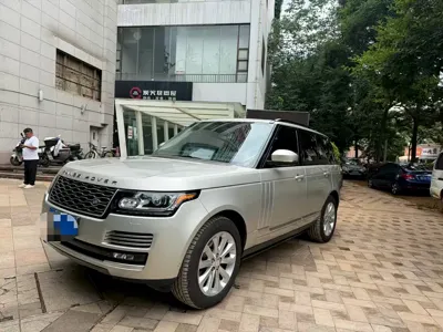 Land Rover Range Rover 2014, 163000 км, за 38070.26 USD