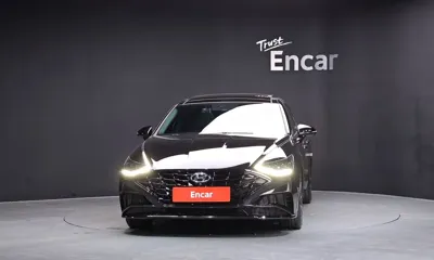 Hyundai Sonata 2020, 65290 км, за 13653.67 USD
