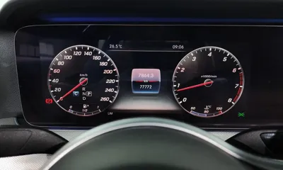 Mercedes-Benz E-Class 2019, 77772 км, за 17486.83 USD - фото 8
