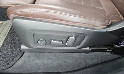 BMW X4 2024, 13715 км, за 48915.95 USD - фото 32