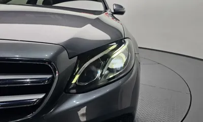 Mercedes-Benz E-Class 2018, 64914 км, за 13781.44 USD - фото 22