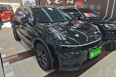 Lynk & Co 01 2024, 17000 км, за 16244 USD