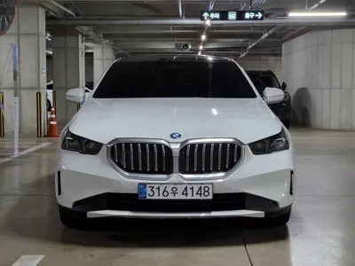 BMW 5-Series 2026, 4144 км, за 45293.42 USD