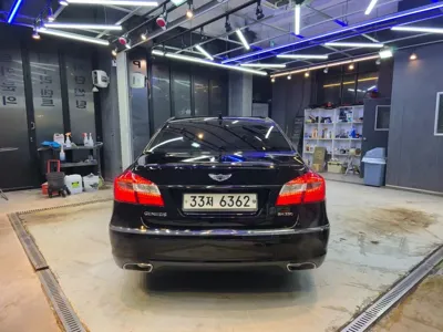 Hyundai Genesis 2008, 147000 км, за 3257.33 USD