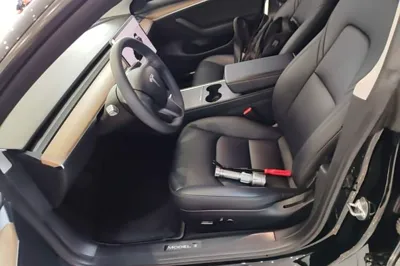 Tesla Model 3 2022, 52000 км, за 24971 USD - фото 17