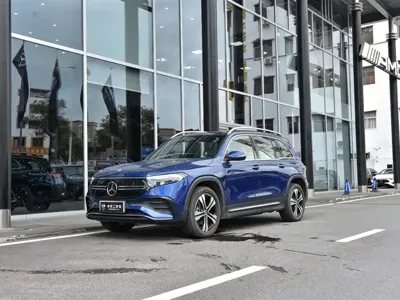 Mercedes-Benz EQB 2025, 10600 км, за 21924.57 USD