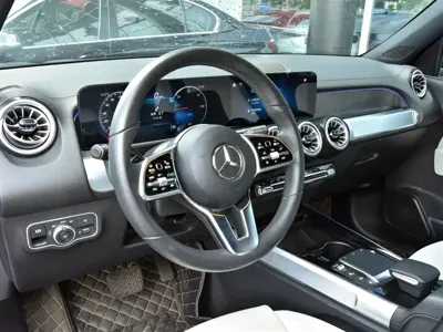 Mercedes-Benz EQB 2025, 10600 км, за 21924.57 USD - фото 6