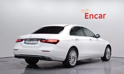 Mercedes-Benz E-Class 2021, 150005 км, за 17526.59 USD