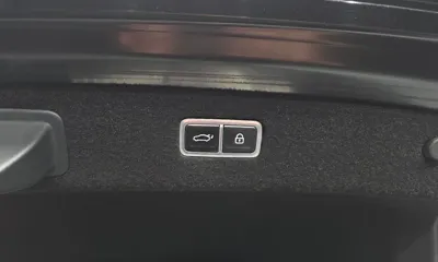 Genesis G90 2022, 98250 км, за 45233.98 USD - фото 32