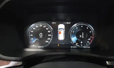 Volvo V60 2021, 96645 км, за 19764.69 USD - фото 8