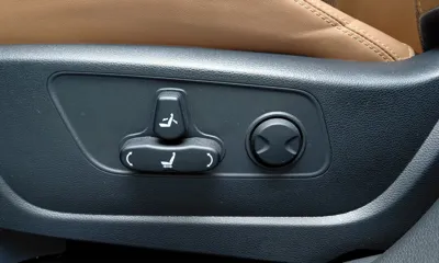 KG_Mobility_Ssangyong Torres 2024, 65690 км, за 13811.08 USD - фото 31