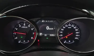 Kia Canival 2017, 53100 км, за 10228.02 USD - фото 8