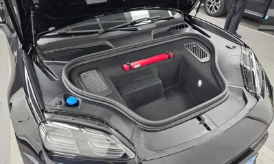 Porsche Macan 2025, 7371 км, за 70171.98 USD - фото 6