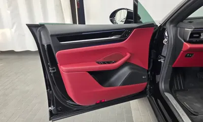 Porsche Macan 2025, 7371 км, за 70171.98 USD - фото 24