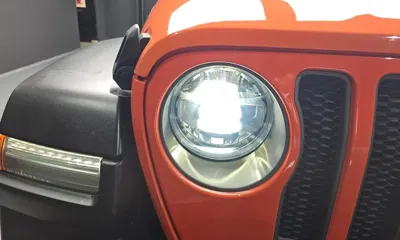 Jeep Wrangler 2020, 105328 км, за 21433.24 USD - фото 22