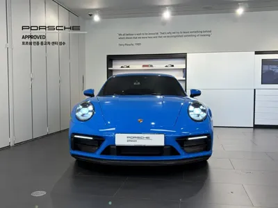 Porsche 911 2022, 55593 км, за 104186.97 USD