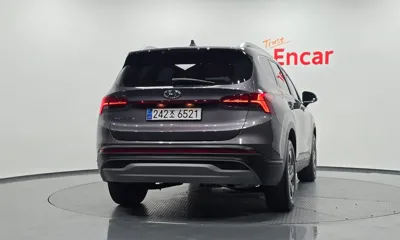 Hyundai Santafe 2023, 53897 км, за 16198.3 USD