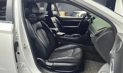 Hyundai Sonata 2020, 141601 км, за 9315.97 USD - фото 10