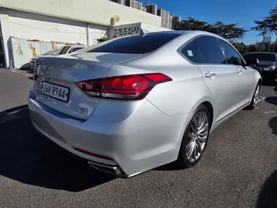 Hyundai Genesis 2016, 153072 км, за 6186.1 USD - фото 11