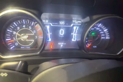 Jeep Grand Commander 2018, 92300 км, за 11790 USD - фото 8