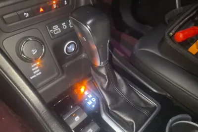 Jeep Grand Commander 2018, 92300 км, за 11790 USD - фото 11