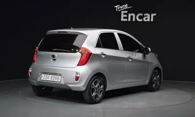Kia Morning 2012, 74956 км, за 2927.4 USD