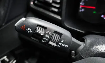 KG_Mobility_Ssangyong TIBOLI 2020, 121058 км, за 5528.42 USD - фото 30