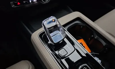 Volvo S90 2026, 3156 км, за 38110.77 USD - фото 9